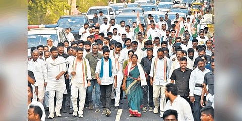 TPCC president A Revanth Reddy starts the ’ Haath Se Haath Jodo Abhiyan’ from Medaram village in Mulugu district on Monday