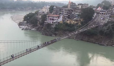 Rishikesh's iconic Laxman Jhula bridge used for representational purpose (Photo | YouTube Screengrab)