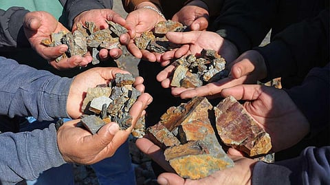 TNIE%2Fimport%2F2023%2F3%2F16%2Foriginal%2Flithium stones PTI लिथियम पत्थर