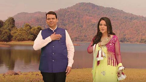 Devendra Fadnavis with his wife Amruta. (Video screengrab)