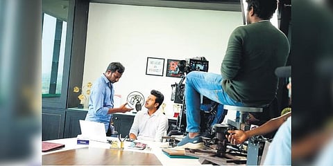 Srikanth shooting Mu Maran’s 'Blackmail'