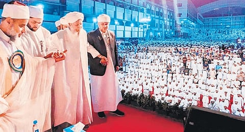 Sunni leader Kanthapuram A P Aboobacker Musaliyar arriving at Jamia Markaz convocation ceremony in Kozhikode on Thursday | Express