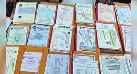 Fake certificates recovered by Balangir police | Express
