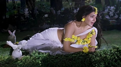 A still from the video song 'Mallika Mallika' starring Samantha Ruth Prabhu in the lead of 'Shaakuntalam'. (Photo | YouTube screengrab) 