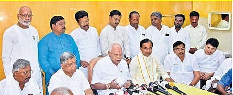 Former CMs BS Yediyurappa and Jagadish Shettar address mediapersons in Kalaburagi district’s Shahabad town | Express
