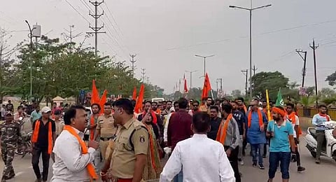 The violence at Bemetra erupted on Saturday following the tussle between some children over a petting issue that led to the clash between two communities.