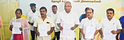 CPM state president releasing report of the party’s fact-finding team which met custodial torture victims in Tirunelveli | express