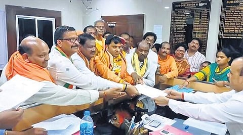 BJP candidate Tankadhar Tripathy filing nomination on Monday | Express