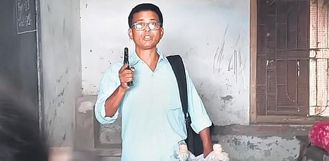 Armed man storms into Bengal school to take students hostage, Mamata calls it a conspiracy