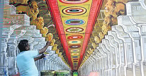 The skywalk at T-Nagar, which will connect the bus terminus to Mambalam railway station,  is getting ready for inauguration in the first week of May | Ashwin Prasath