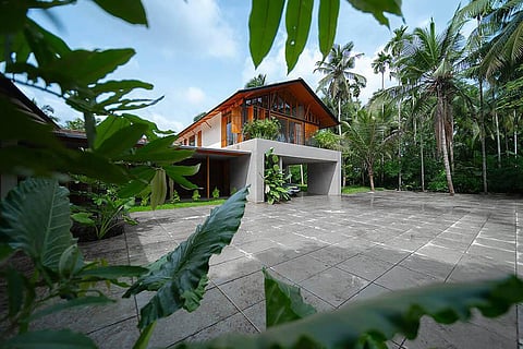 (Photo | Photo | Thought Parallel)