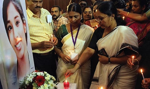 Health Minister Veena George pays tribute to slain doctor Vanadana Das during International Nurses Day observance organised by Kerala Government Nurses Association at AKG Centre in Thiruvananthapuram