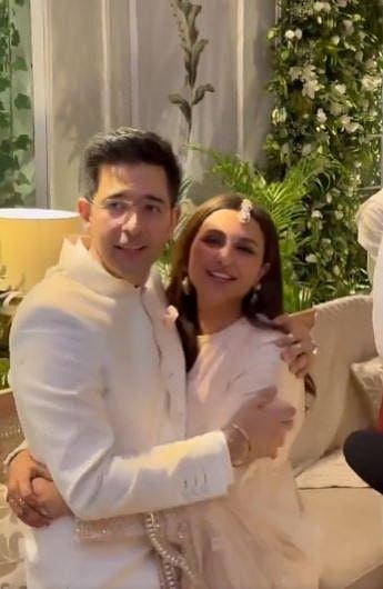 In a video, Parineeti could be seen holding Raghav's arm and singing the song 'Ve Maahi' from her film 'Kesari', after which the AAP leader planted a kiss on Parineeti's cheeks. (Video grab)