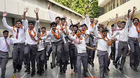 Representational image