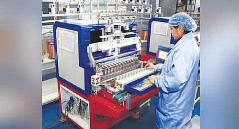 Dixon partners Xiaomi to make, export phones