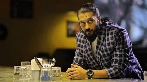 Kannada actor and activist Chetan Kumar Ahimsa has condemned Agni Sridhar's call to beat up Bajrang Dal activists.. (Photo | Chetan Kumar Instagram)