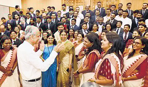 Former chief secretary and Institute of Management in Government (IMG) director K Jayakumar interacts with the first batch of Kerala Administrative Service (KAS) officers