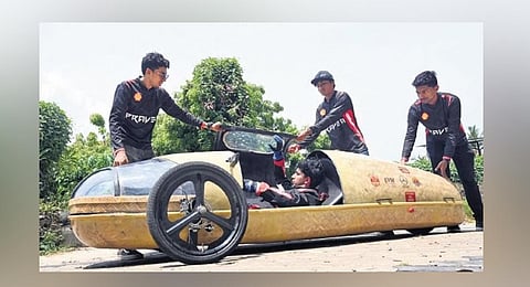 The students of Government Barton Hill Engineering College in T’Puram with their newly made electric car | Vincent Pulickal