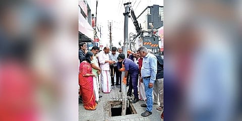 Industries Minister P Rajeeve inaugurating the suction-cum-jetting machine for removing blockages in canals at Jos Junction in Kochi on Monday  | T P Sooraj 