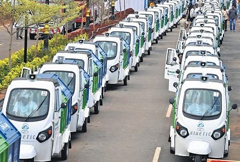 CM YS Jagan Mohan Reddy flags off 516 e-autos for 36 urban local bodies