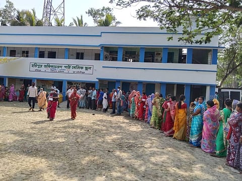 FILE: Voters in a Nandigram booth during the second phase of Bengal polls on Thursday. (Photo | EPS)