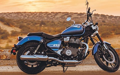 Royal Enfield Super Meteor 650: Ride like a king