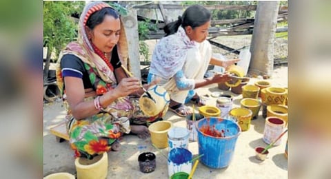 Women associated with Gauthan after their household chores visit RIPA to make various products that are sold