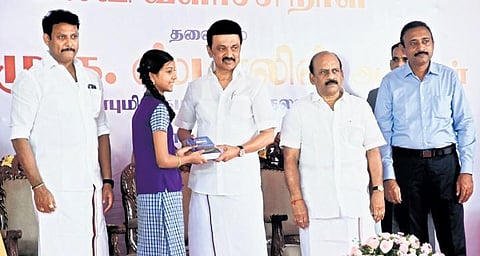 Chief Minister MK Stalin donated over 7,740 books to the directorate of public libraries on Saturday | Ashwin prasath