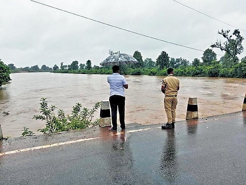 Sub-collector Akshay Kumar Khemudu reviewing the flood situation | Express
