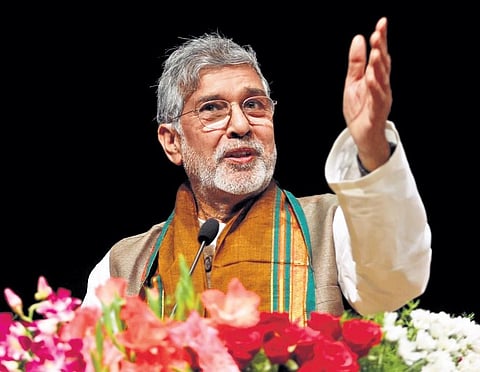 Nobel laureate Kailash Satyarthi addresses the audience at the 22nd convocation of IIIT-H at Gachibowli in Hyderabad on Saturday | SRI LOGANATHAN VELMURUGAN