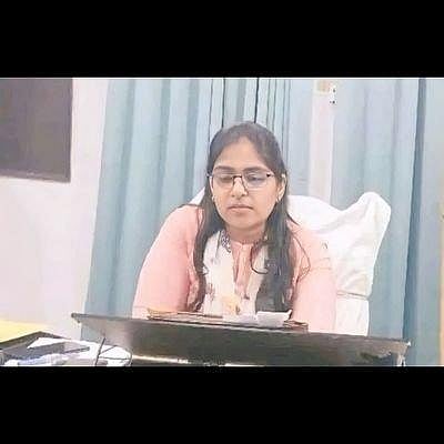 Hubby of UP woman bureaucrat accuses her, 'lover' of 'plotting to murder him'
