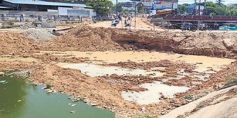 Representational image: The Grand Anaicut Canal has been blocked in Thanjavur as bridge works are on. (Photo| EPS)