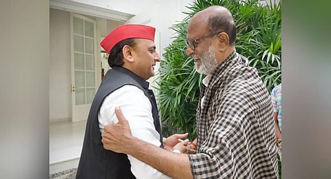 Veteran actor Rajinikanth on Sunday met Samajwadi Party president Akhilesh Yadav