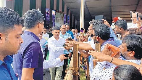 5T secretary VK Pandian arrives at Jharsuguda on Sunday | Express