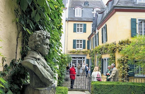 A bust outside the museum