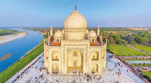 'The Indians: Histories of a Civilization' book review: Point of origin