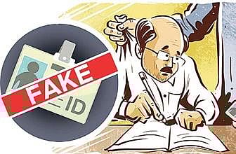 Four, including constable, held for conducting ‘fake’ IT raid