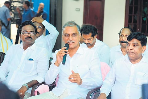 Harish Rao, along with Transport Minister Puvvada Ajay Kumar, MPs Nama Nageswara Rao, Bandi  Parthasaradhi Reddy naugurated the government medical college in Khammam | Express