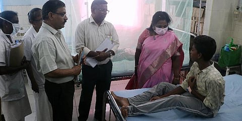 Lt. Governor Dr. Tamilisai Soundararajan inspected the arrangements made for the treatment of dengue at the Indira Gandhi Government General Hospital & Post Graduate Institute in Puducherry | Sriram R