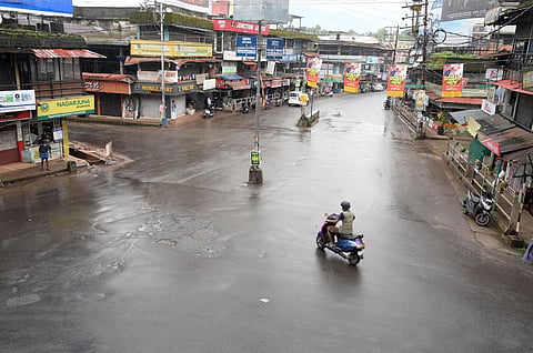 A busy Kuttiyadi town once, has been deserted after the region was declared as a containment zone. (Photo | E Gokul)