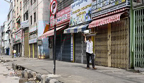 Shops seen closed at K R Market area during Bengaluru bandh. (Photo | Shashidhar Byrappa, EPS)
