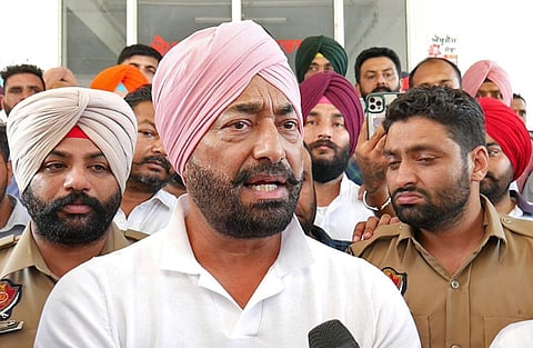 Congress leader Sukhpal Singh Khaira who has been detained by Punjab Police in an alleged drug case, speaks to the media outside the police station in Fazilka district, Sept 28, 2023. (Photo | ANI)