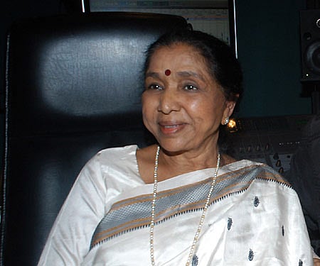 Asha Bhosle (Sampurn Pix)