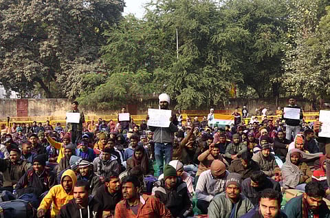 Hundreds of youth protest against the government at Jantar Mantar in New Delhi, demanding jobs in the defence forces, Jan 11, 2023. (Photo | X @INC_Television)