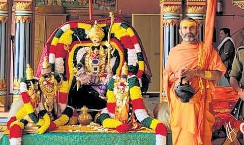 Seer Govindananda Saraswati  at a temple in Uttar Pradesh