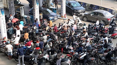 People rushed to petrol pumps in large numbers in some parts of Haryana as well as private bus operators and some auto-rickshaw unions joined the protest. (Photo | PTI)