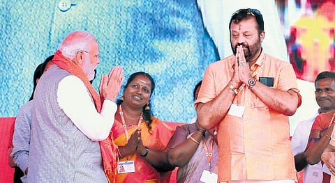 Modi with actor Suresh Gopi at the venue of the Mahila Morcha conference in Thrissur
