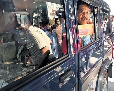 BJP MLA and LoP R Ashoka detained by the Cubbon Park police during the party’s ‘Arrest me, I am a karsevak’ campaign in Bengaluru on Friday . (Photo | Nagaraja Gadekal)