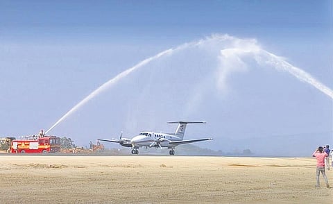 Trial flight of nine-seater VT-100 double-engine lands at Malkangiri airport