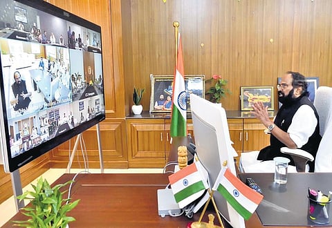 Irrigation and Civil Supplies Minister Uttam Kumar Reddy speaks during a video conference with district collectors and FCI officials on Monday